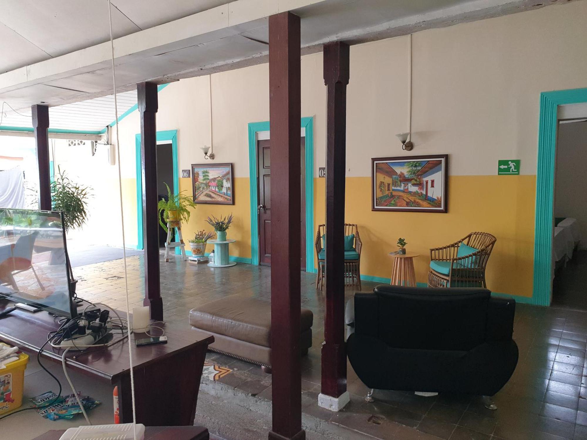 Hotel ليبيريا المظهر الخارجي الصورة