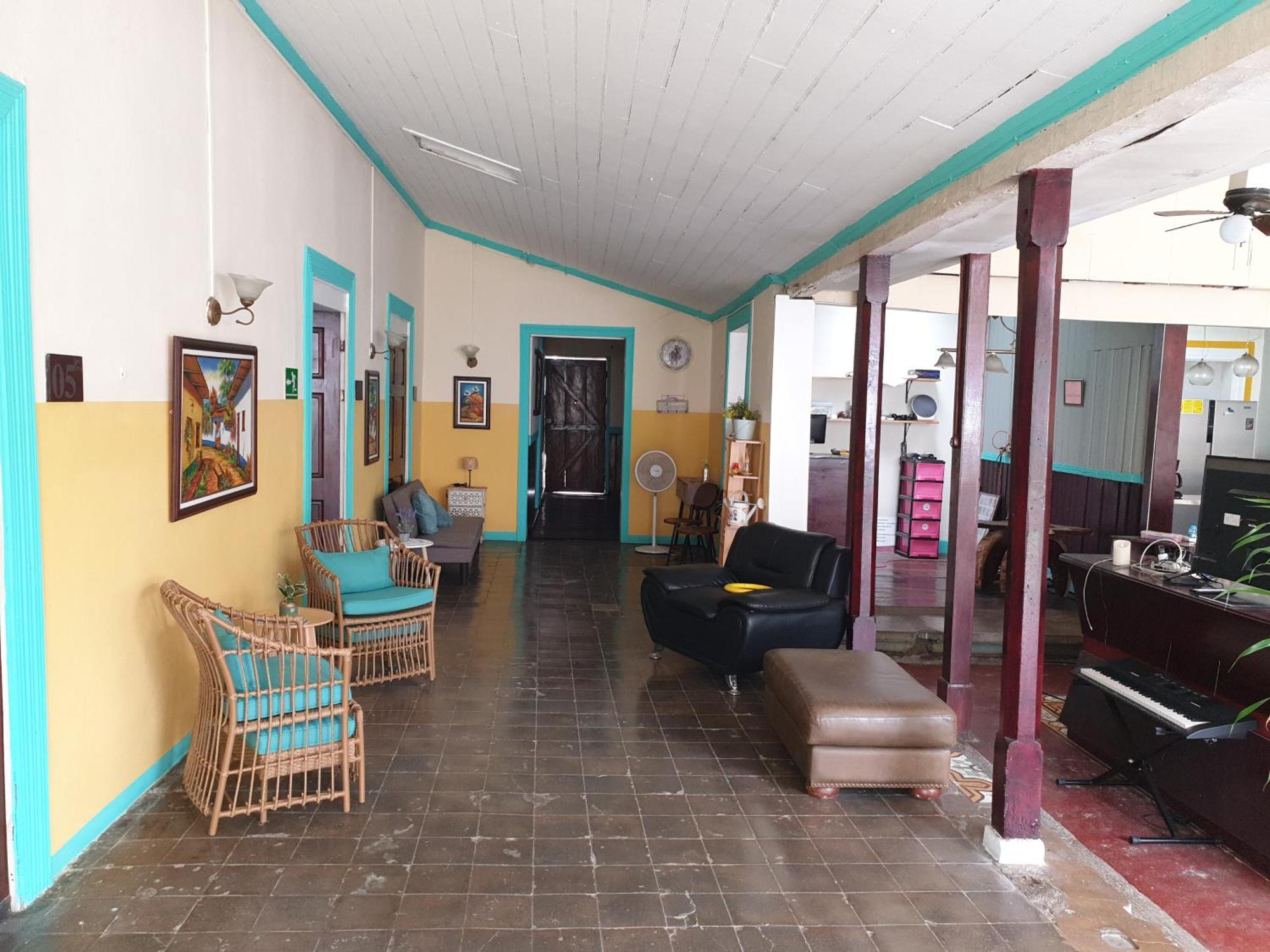 Hotel ليبيريا المظهر الخارجي الصورة
