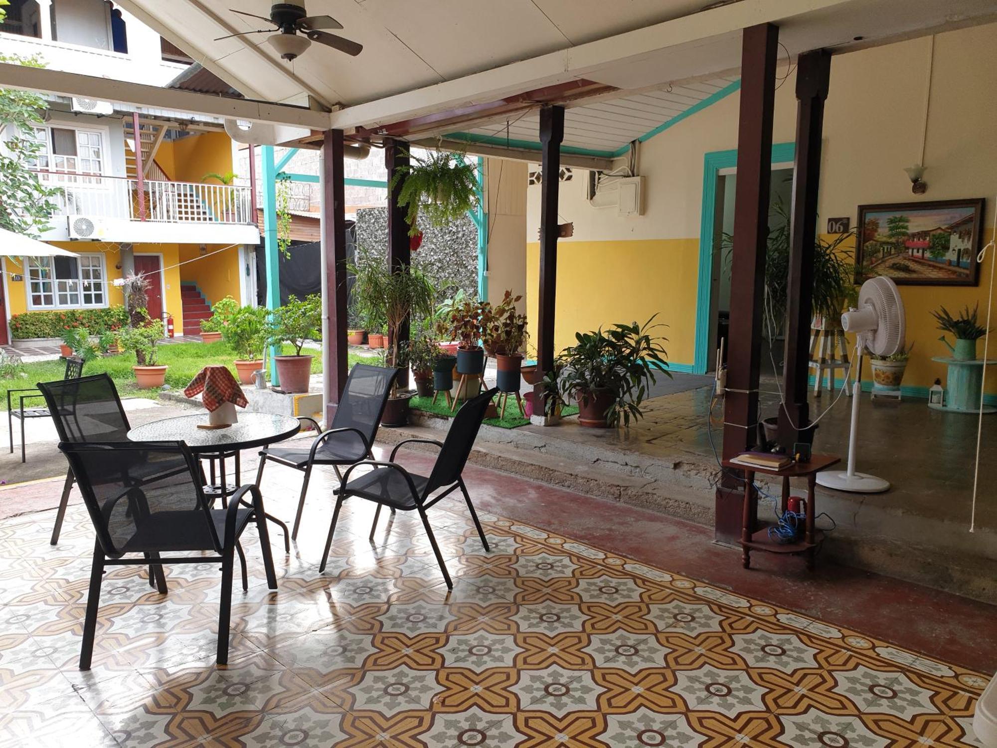 Hotel ليبيريا المظهر الخارجي الصورة